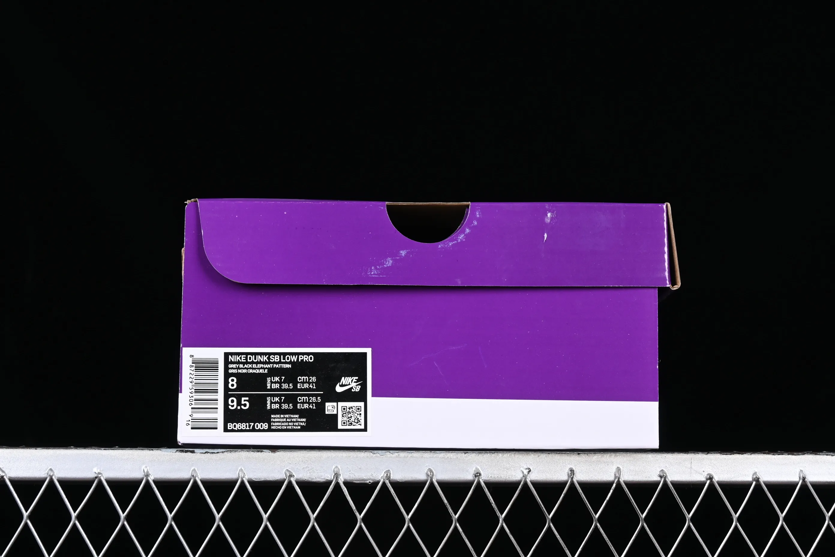 All categories Nk SB Dunk series Nk SB Dunk Low low-top sneakers F version Nk SB Dunk Low Pro black and white green spotted pattern sports skateboard shoes BQ6817-009